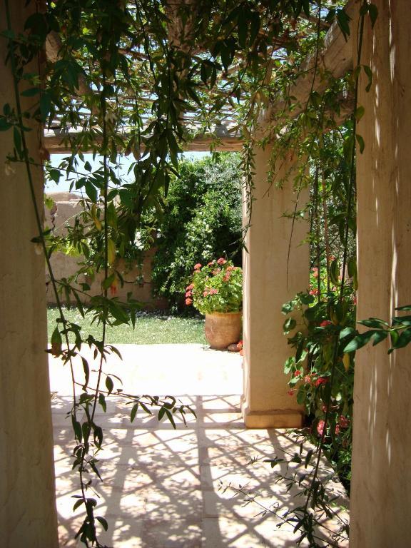 Jnane Tihihit Bed & Breakfast Lalla Takerkoust Exterior photo